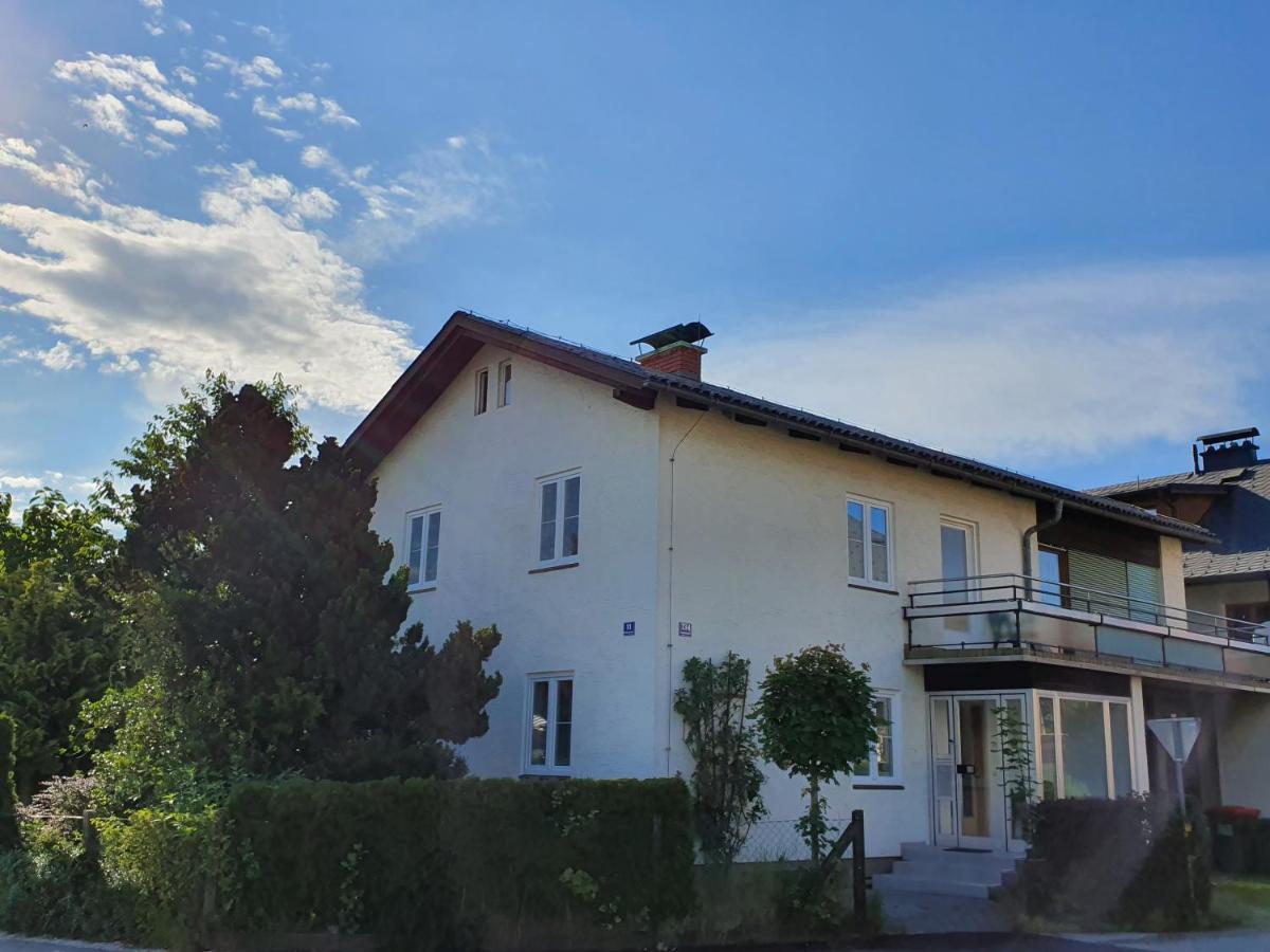 11 Apartment *